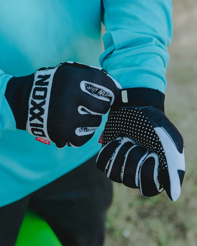 BRAAP Moto Gloves - Black & White