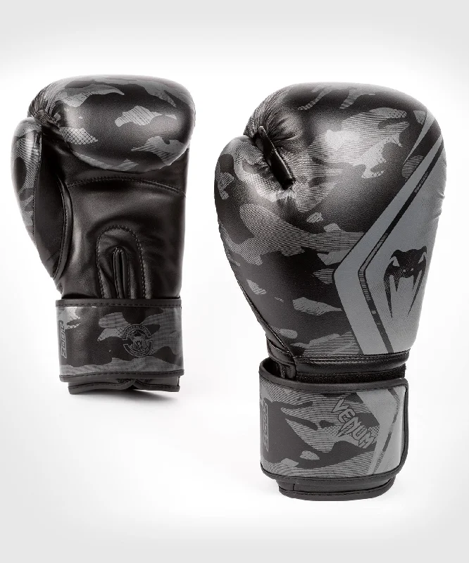 Venum Defender Contender 2.0 Boxing Gloves - Black/Black